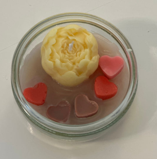 Rose & Vanilla Love – Blütenkerze